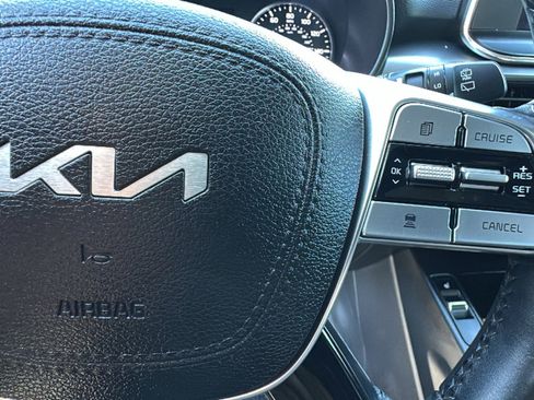 Used 2022 Kia Telluride S image 20