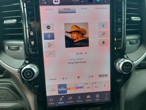 New 2026 RAM 3500 Big Horn AWD/4WD image 17