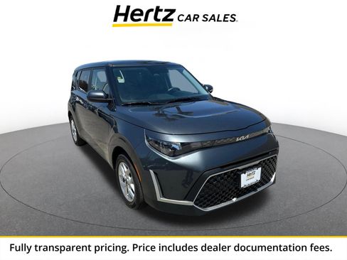 Used 2025 Kia Soul LX w/ LX Technology Package FWD image 1
