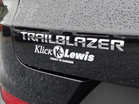 Used 2026 Chevrolet TrailBlazer LS w/ LS Convenience Package FWD image 28