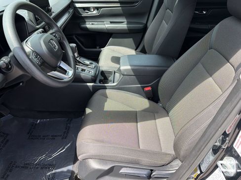 Used 2025 Honda CR-V LX image 5