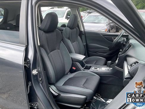 Certified 2023 Subaru Forester Premium AWD/4WD image 7