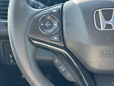 Used 2022 Honda HR-V EX image 21