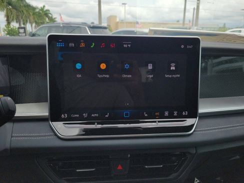 New 2026 Volkswagen Tiguan SE R-Line FWD image 24