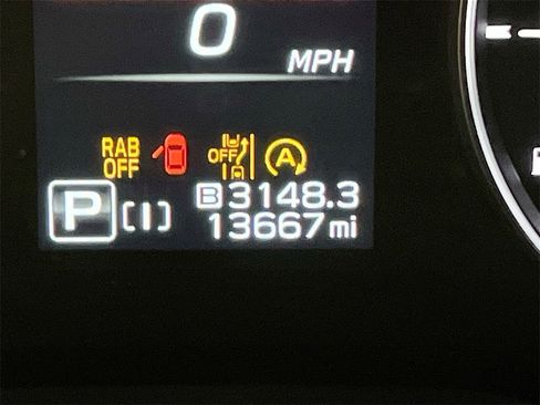 Used 2025 Subaru Forester Limited image 12