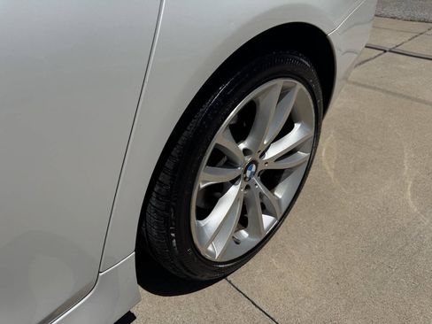 Used 2014 BMW 535i xDrive Sedan AWD/4WD image 38