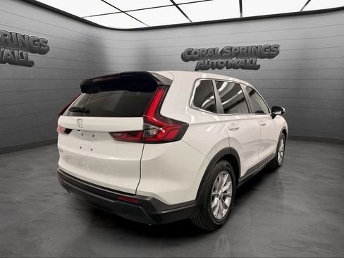 Certified 2025 Honda CR-V EX image 5