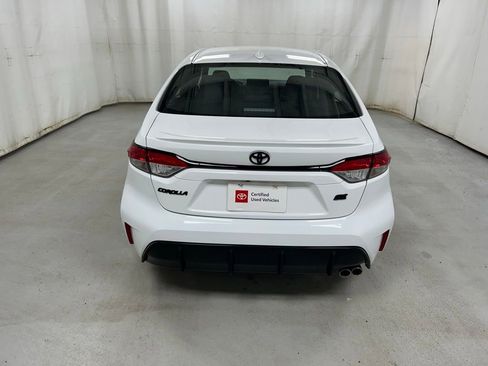 Certified 2025 Toyota Corolla SE FWD image 6