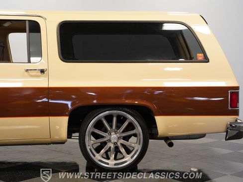 Used 1987 GMC Suburban 2WD image 24