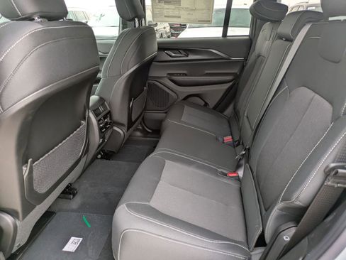 New 2025 Jeep Grand Cherokee Laredo RWD image 13