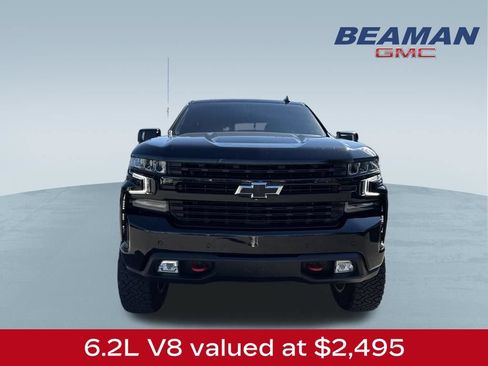 Used 2021 Chevrolet Silverado 1500 LT Trail Boss w/ LT Trail Boss Premium Package AWD/4WD image 2