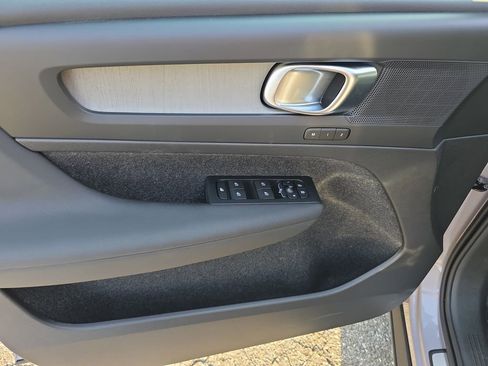 New 2026 Volvo XC40 B5 Plus w/ Protection Package Premier image 11