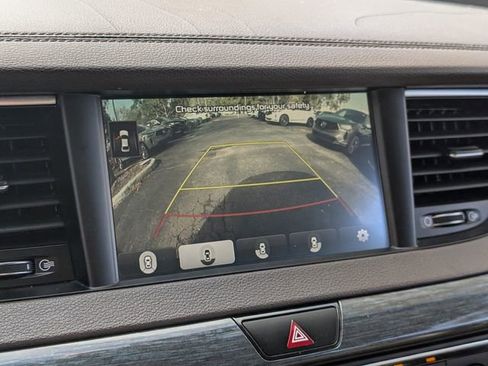 Used 2017 Kia Cadenza Limited w/ Paint Protection Package image 28