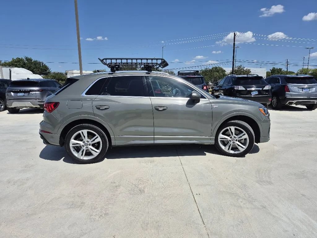 Used 2020 Audi Q3 2.0T Premium w/ Convenience Package AWD/4WD image 5