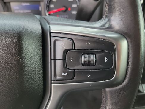 Used 2022 Chevrolet Silverado 1500 LT image 7