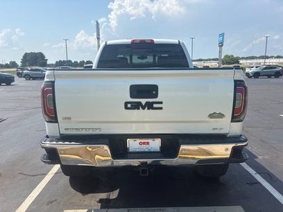 Used 2018 GMC Sierra 1500 SLT w/ SLT Preferred Package