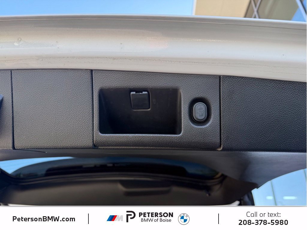 Used 2015 Chevrolet Tahoe LT AWD/4WD image 13