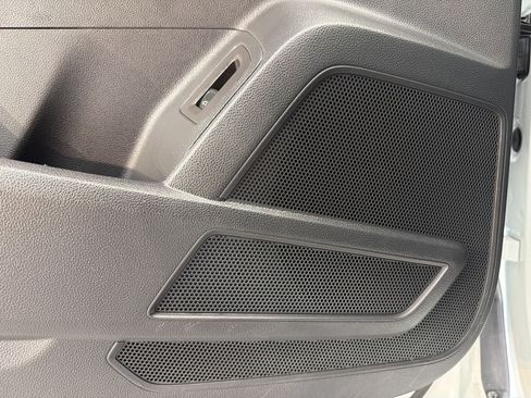 Used 2023 Volkswagen Atlas Cross Sport SE FWD image 21