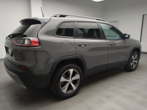 Used 2022 Jeep Cherokee Limited image 10