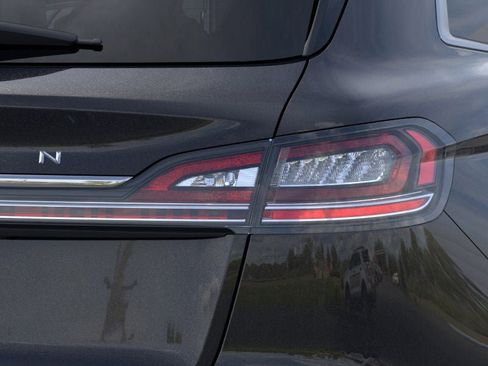 New 2023 Lincoln Nautilus Reserve w/ Equipment Group 202A image 21