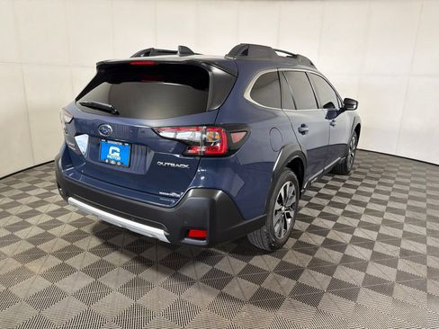 Used 2024 Subaru Outback Limited AWD/4WD image 7