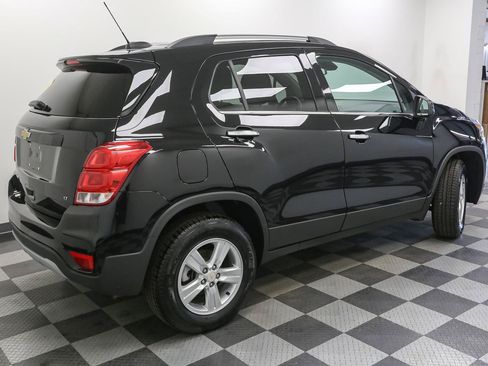 Used 2018 Chevrolet Trax LT w/ LT Convenience Package AWD/4WD image 8