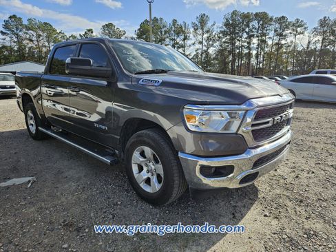 Used 2022 RAM 1500 Big Horn image 5