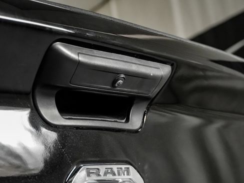 Used 2024 RAM 2500 Tradesman w/ Chrome Appearance Group AWD/4WD image 43
