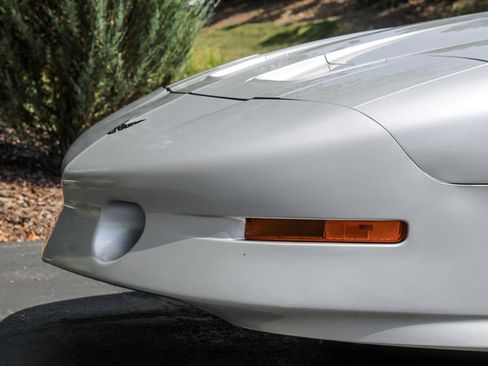Used 1997 Pontiac Firebird Trans Am RWD image 46