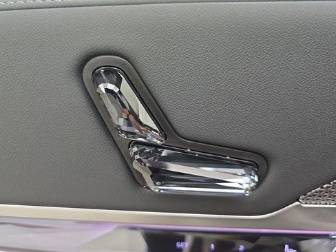 New 2026 BMW 740i xDrive AWD/4WD image 13