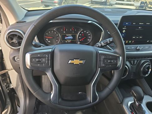 Used 2024 Chevrolet Blazer LT w/ Convenience Package image 18