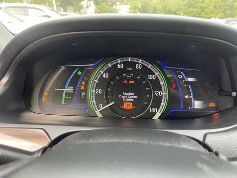 Used 2017 Honda Accord Hybrid Sedan image 14