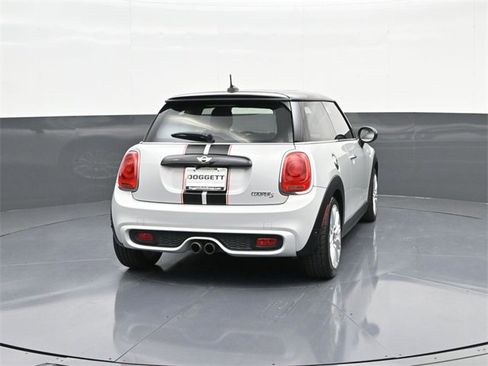 Used 2015 MINI Cooper S image 11