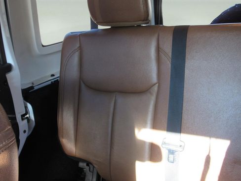 Used 2017 Jeep Wrangler Unlimited Sahara w/ Dual Top Group image 8