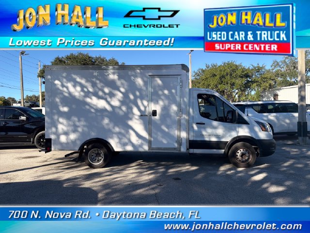 Used 2023 Ford Transit 350 DRW RWD image 10