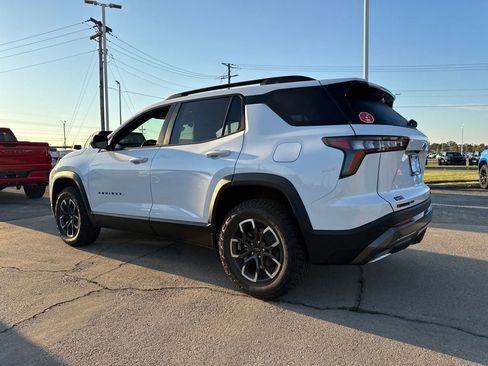 New 2026 Chevrolet Equinox ACTIV w/ Safety and Technology Package image 3