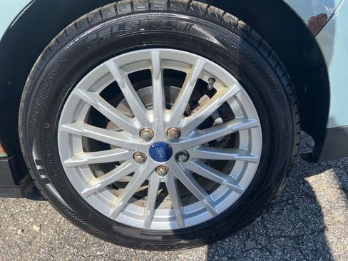 Used 2014 Ford C-MAX SEL w/ Equipment Group 301A image 52