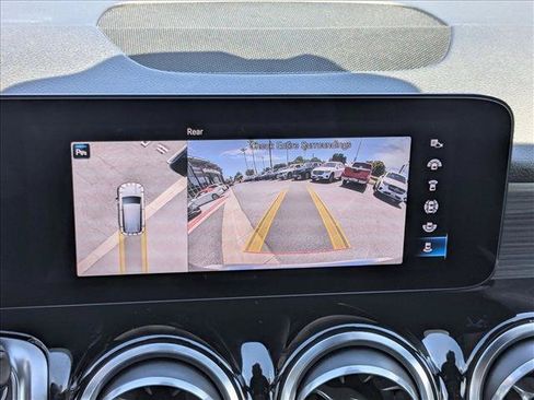 Certified 2023 Mercedes-Benz GLB 250 4MATIC image 14