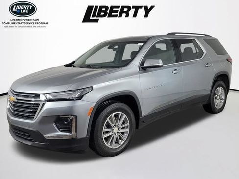 Used 2023 Chevrolet Traverse LT FWD image 8