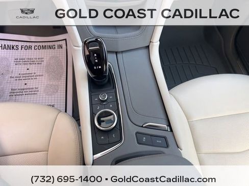 Certified 2024 Cadillac XT5 Premium Luxury w/ LPO, Floor Liner Package AWD/4WD image 25