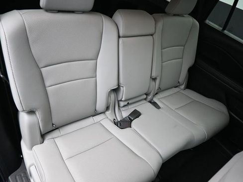 Used 2023 Honda Passport EX-L image 39