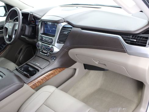 Used 2015 Chevrolet Tahoe LTZ RWD image 44