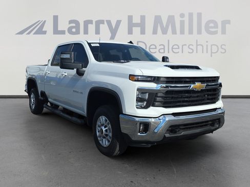 New 2026 Chevrolet Silverado 2500 LT w/ Convenience Package image 7
