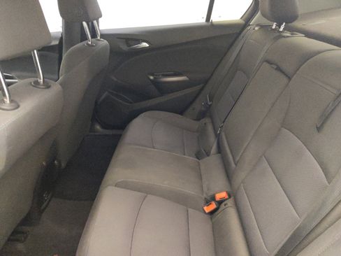 Used 2019 Chevrolet Cruze LT image 18