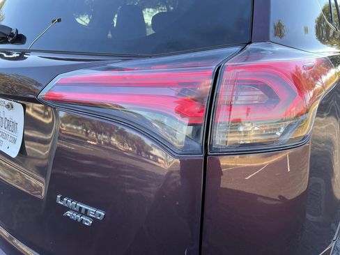 Used 2018 Toyota RAV4 Limited w/ All Weather Liner Package image 25