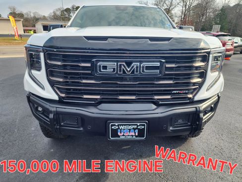 Used 2024 GMC Sierra 1500 AT4X image 7