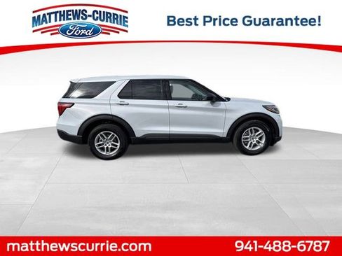 New 2026 Ford Explorer Active image 3
