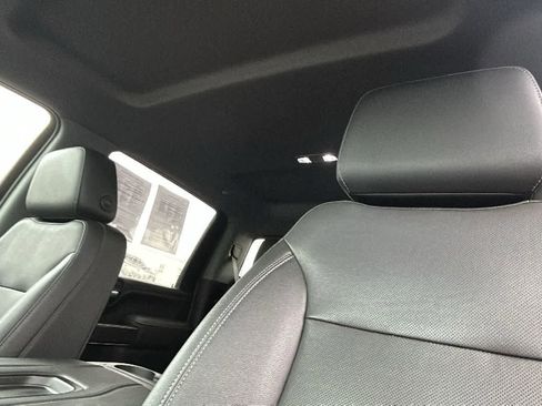 Used 2021 Chevrolet Silverado 2500 LTZ w/ LTZ Premium Package image 8