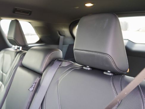 Certified 2025 INFINITI QX60 Luxe w/ Black Edition image 24