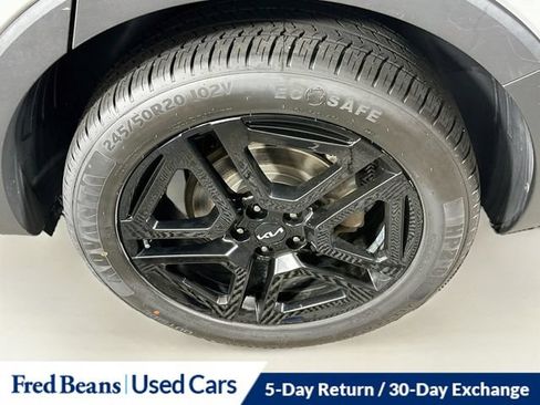 Used 2023 Kia Telluride EX X-Line AWD/4WD image 41